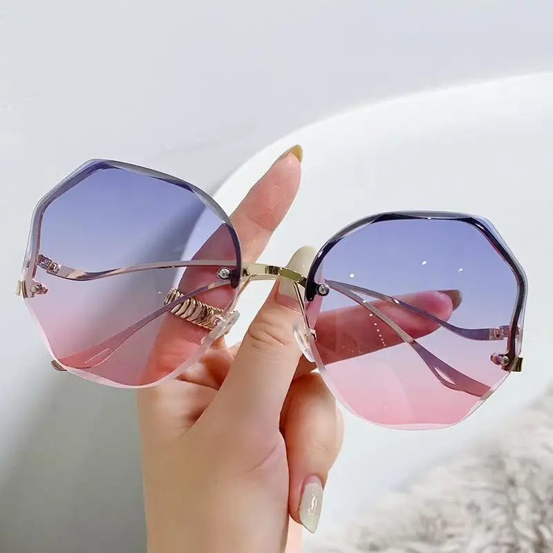 Woman Rimless Sunglasses